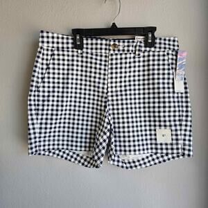 Old‎ Navy shorts size 8